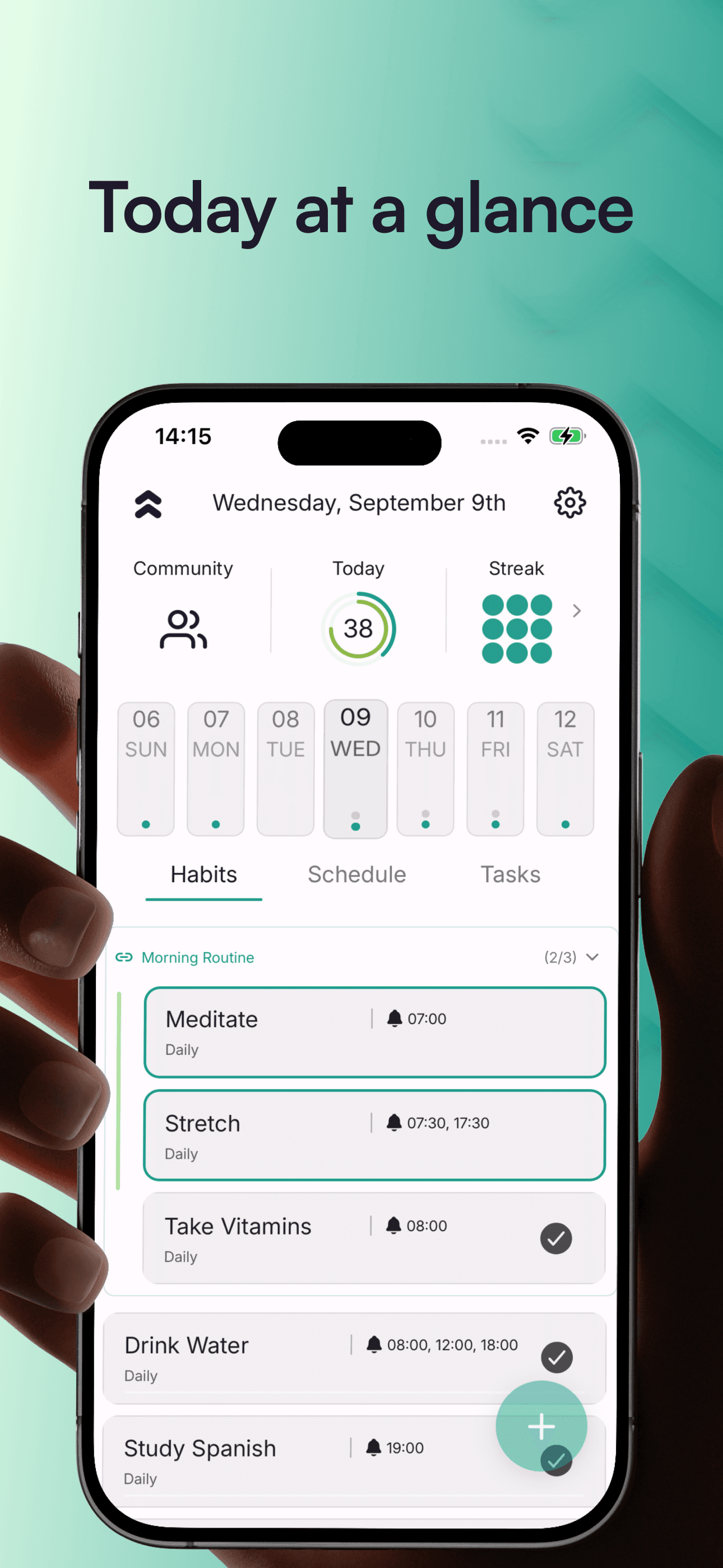 Traction home screen: today's habits, streak and completion ring